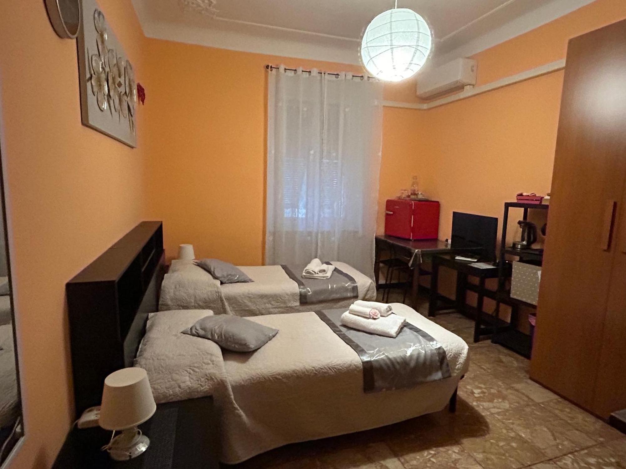 Bed and Breakfast A Casa Di Lou Genua Exterior foto